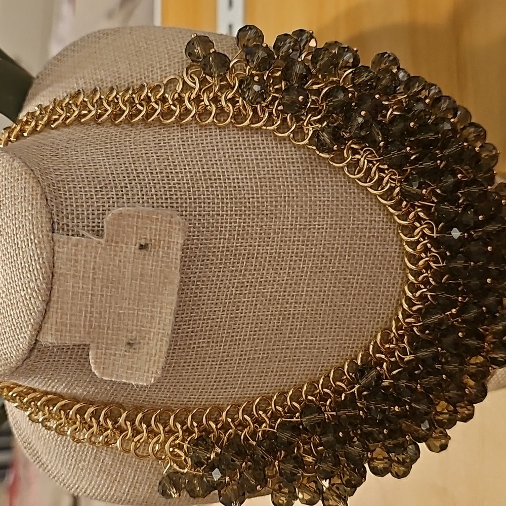 Sweet Romance Gold and Brown Statement Necklace. - Picture 2 of 5